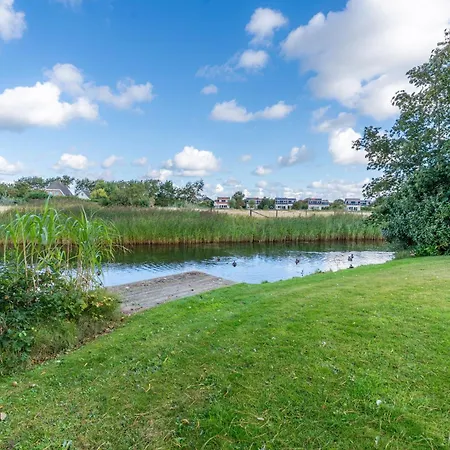 Casa de Férias Villapark Kamperfoelie 63 *